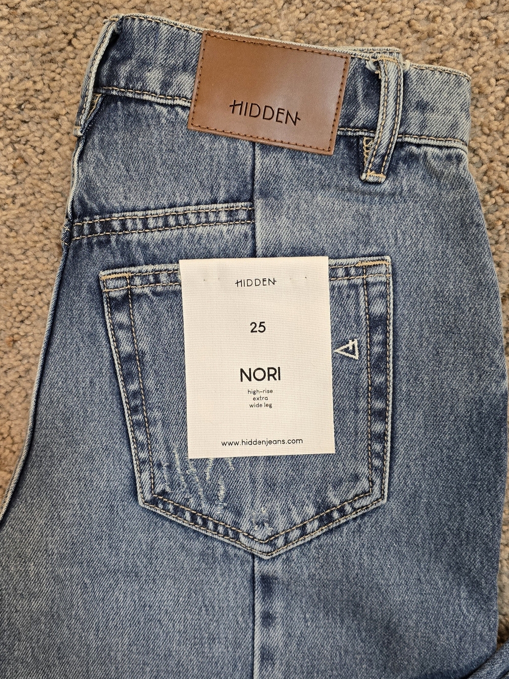 🔥 NWT Hidden Jeans Nori Wide Leg Front Seam Denim - Size 25 🔥 - Picture 4 of 15